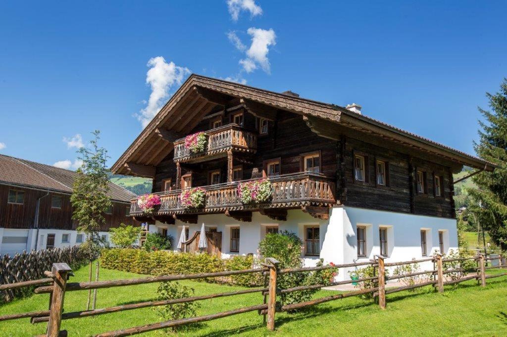 Апартаменти Neuhaushof Голлерсбах-ім-Пінцґау Екстер'єр фото